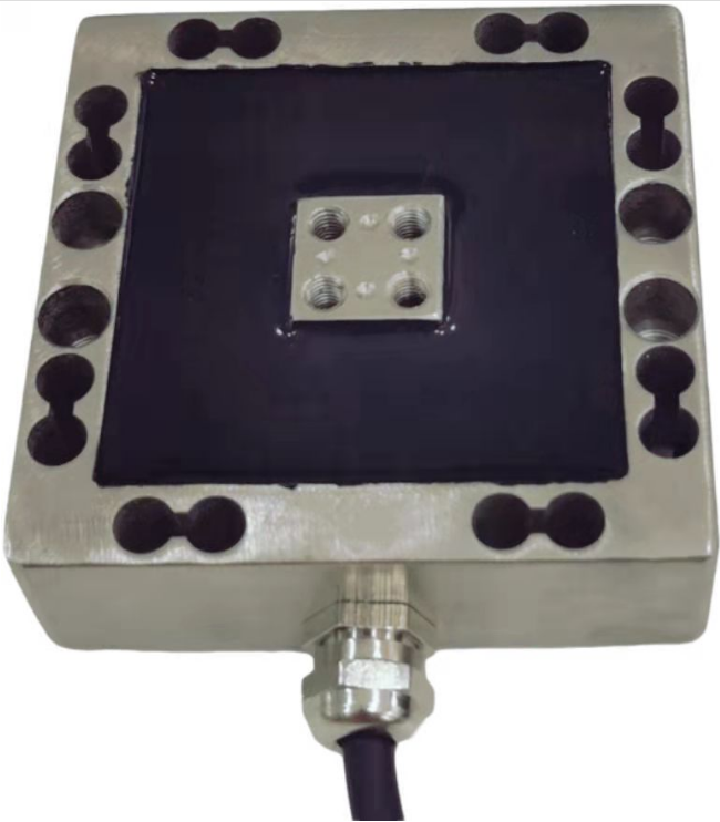 多分力傳感器如何處理大范圍的力測量？